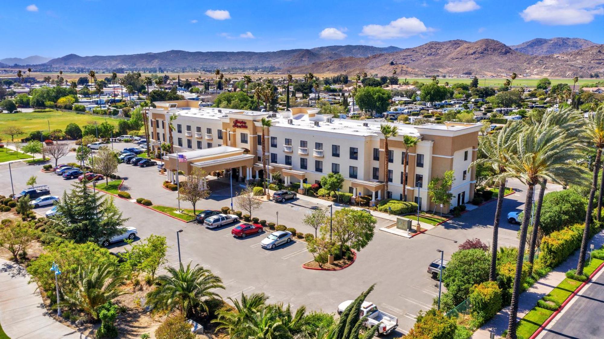 Hampton Inn & Suites By Hilton Hemet Menifee Murrieta Экстерьер фото